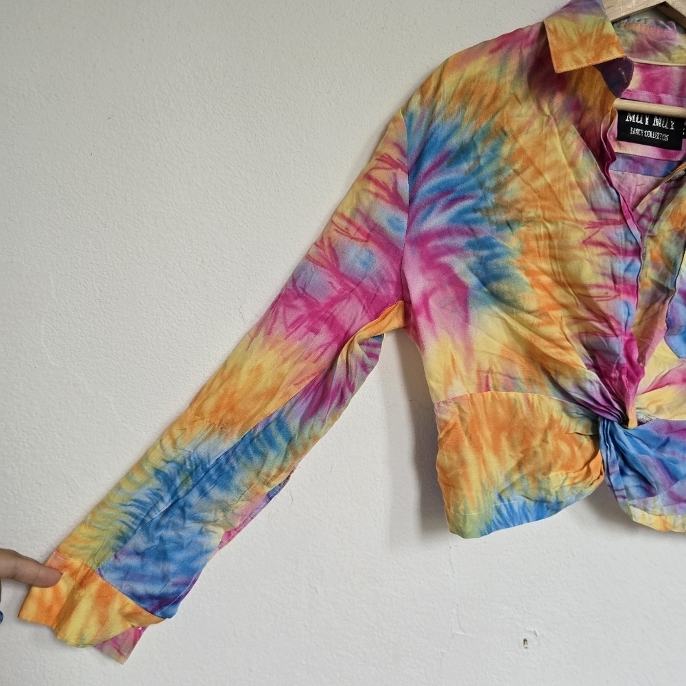 Muy Muy Fancy Tie-Dye Button-Up Cropped Colorful Shirt Size Medium - Picture 5 of 16